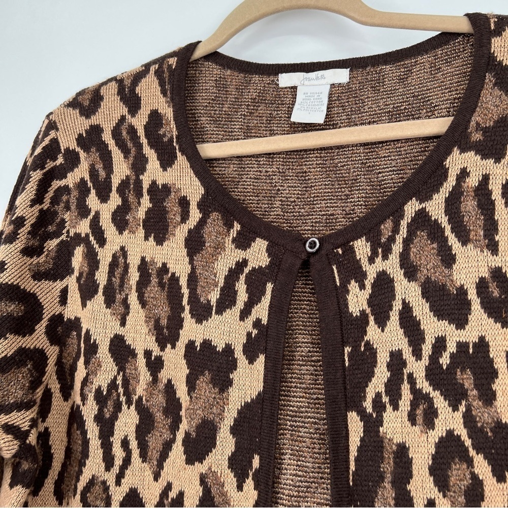 Joan Vass Leopard Animal Print Long Sleeves Single Button Roundneck Cardigan - Picture 7 of 10